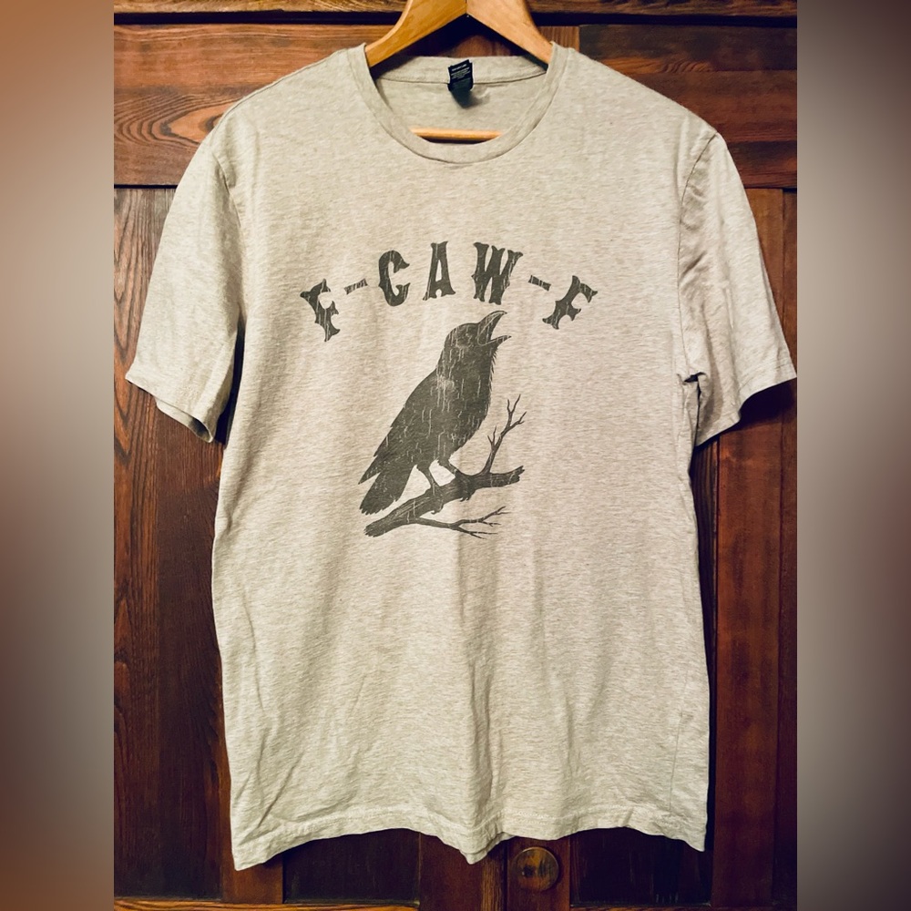 Women’s Brand New Size Medium Light Gray Short Sleeve T-Shirt